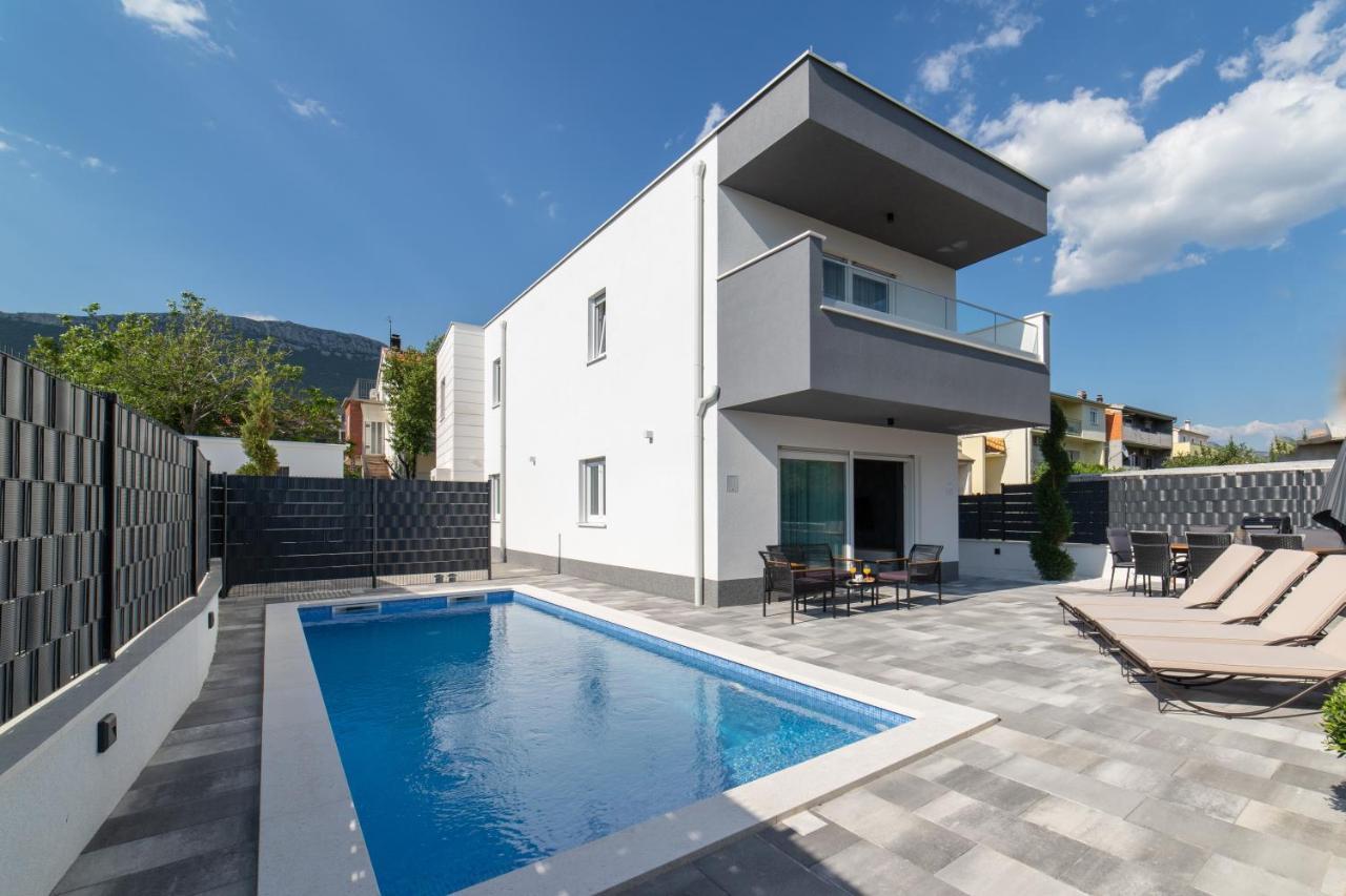 Luxury Villa Luna Kastela Exterior photo